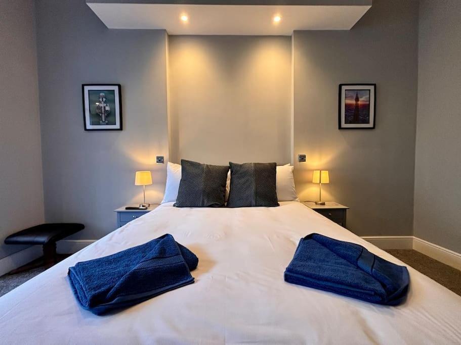 Apartment Teds Apartments-town Centre-apt2 *